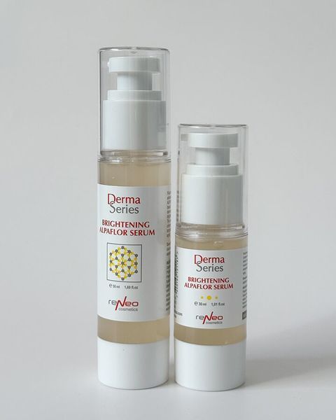 Освітлююча сироватка з антиоксидантною дією Brightening Alpaflor Serum Derma Series 30 мл Н118 - магазин професійної косметики SELENAVI