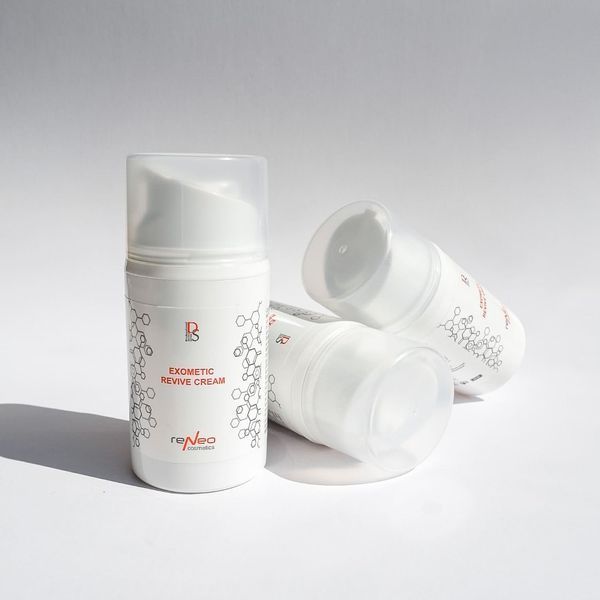 Легкий екзосомальний крем для прискорення регенерації шкіри Exometic Revive Cream Derma Series 50 мл H130 - магазин професійної косметики SELENAVI