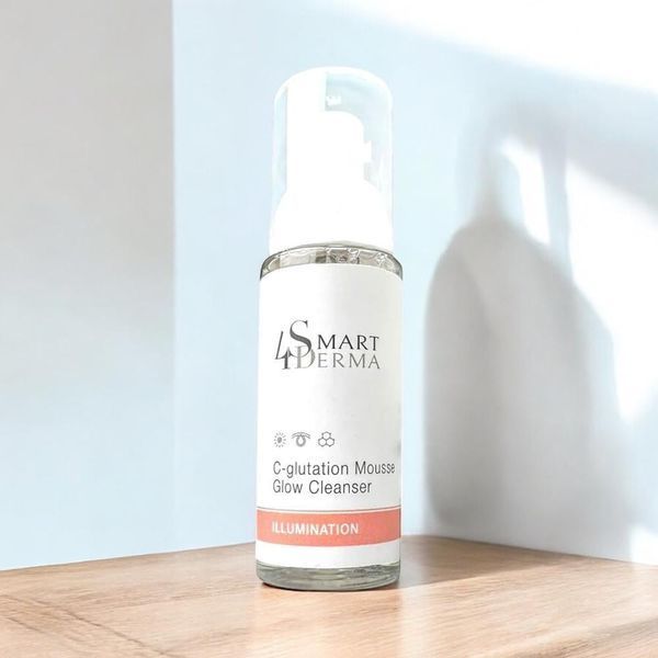 Освітлювальна пінка з вітаміном С та глутатіоном C-glutation Mousse Glow Cleanser Illumination Smart4Derma 80 мл 854 - магазин професійної косметики SELENAVI